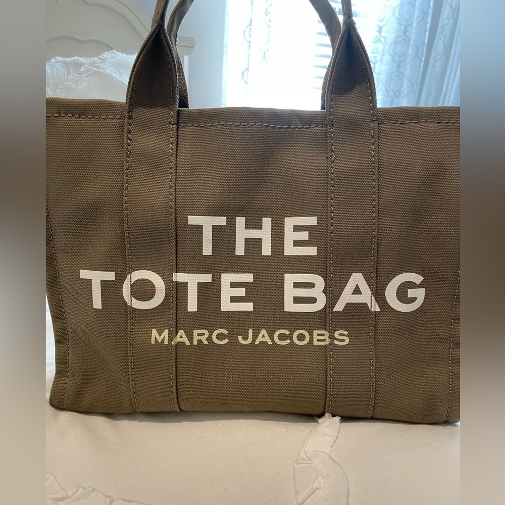 Marc Jacobs Medium Tote bag